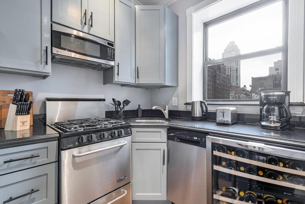 Gorgeous & Bright 3Bdr & 1Bth In Midtown Manhattan New York Extérieur photo